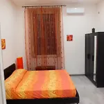 Apartment Cirillo 31 ,in Centro Storico Naples